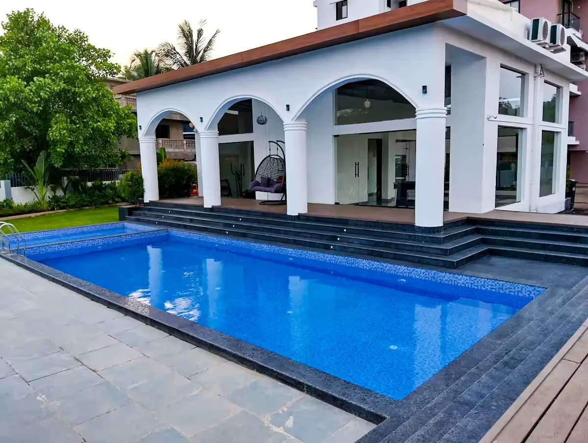 C301 bedroom in Candolim, North Goa