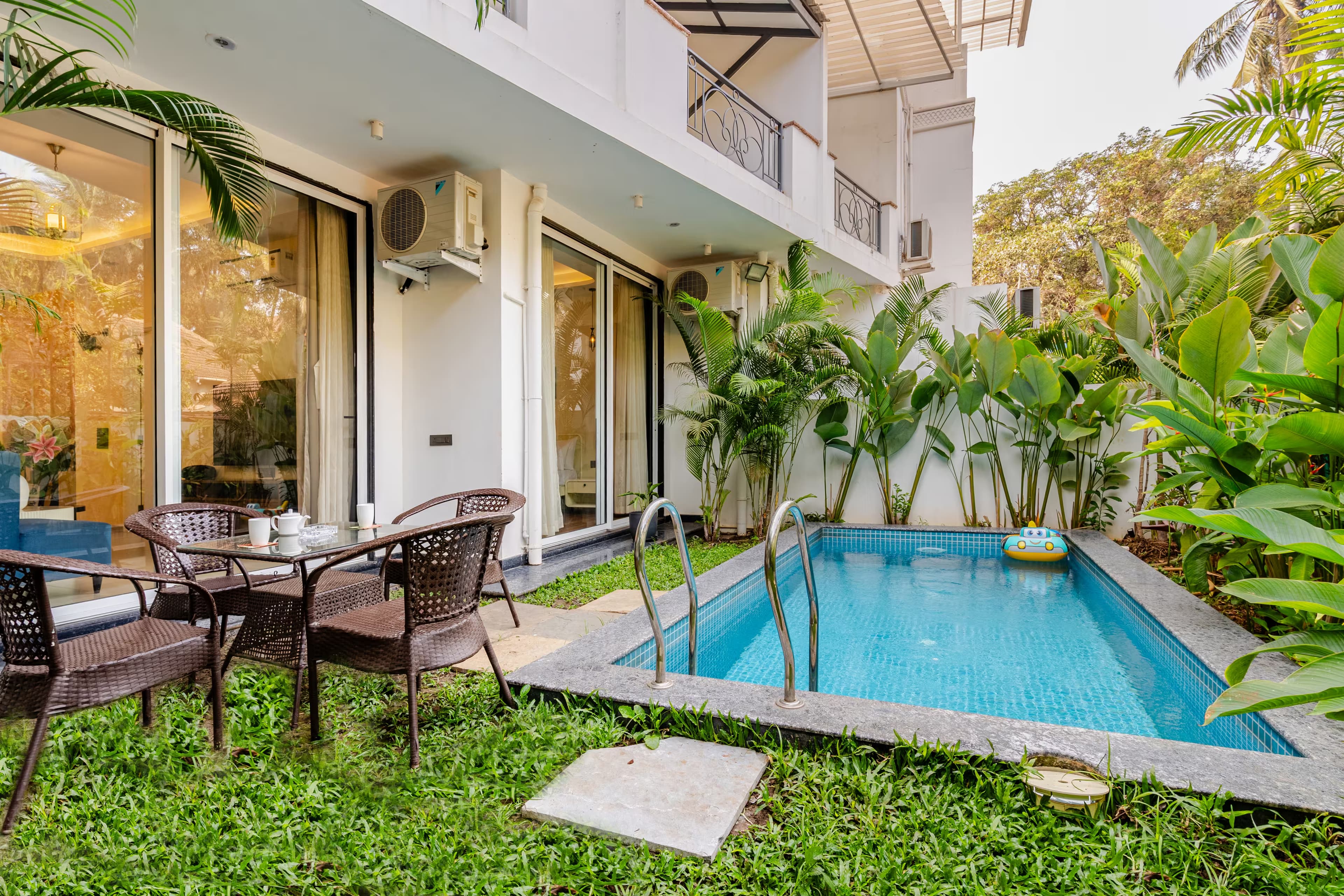 Private Pool