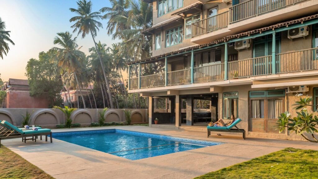 Bellissmo pool
