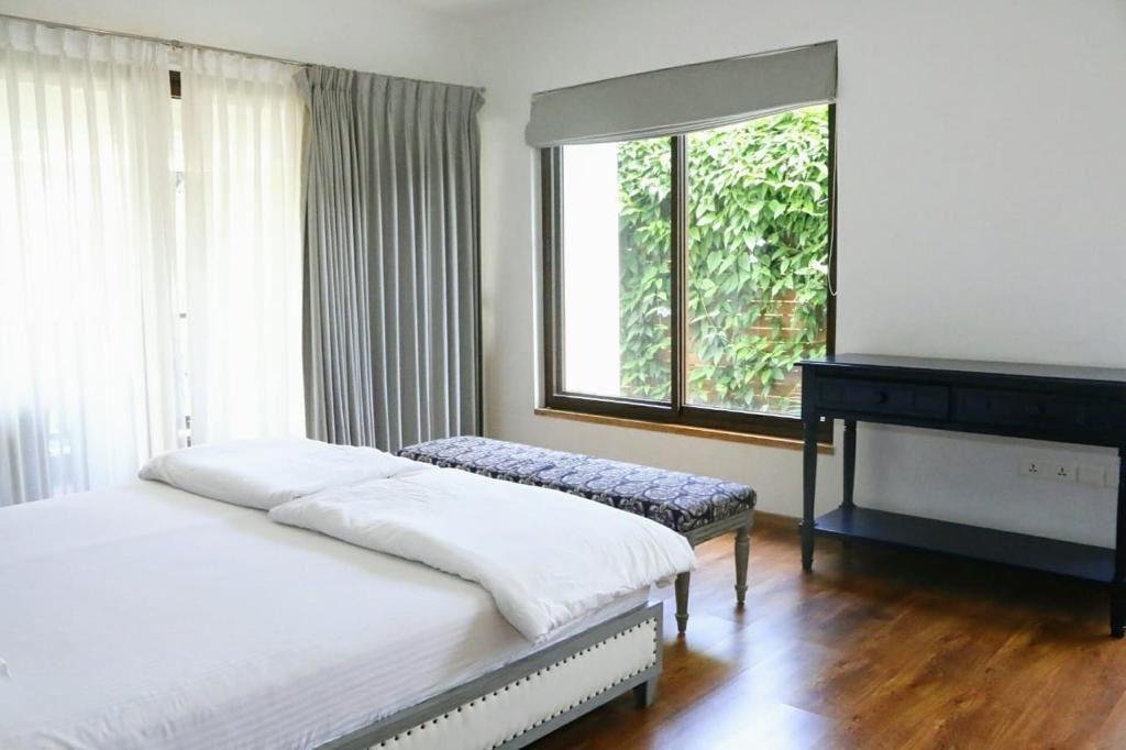 casa villa bedroom