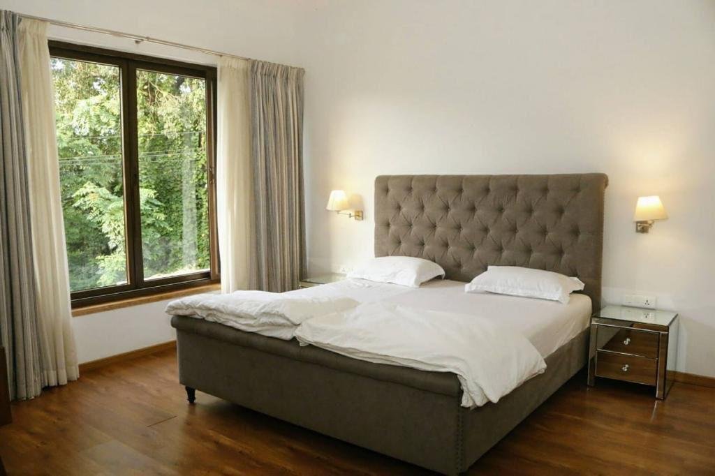 casa villa bedroom