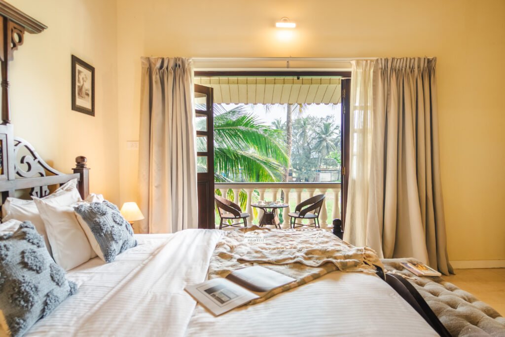 shiolim bedroom